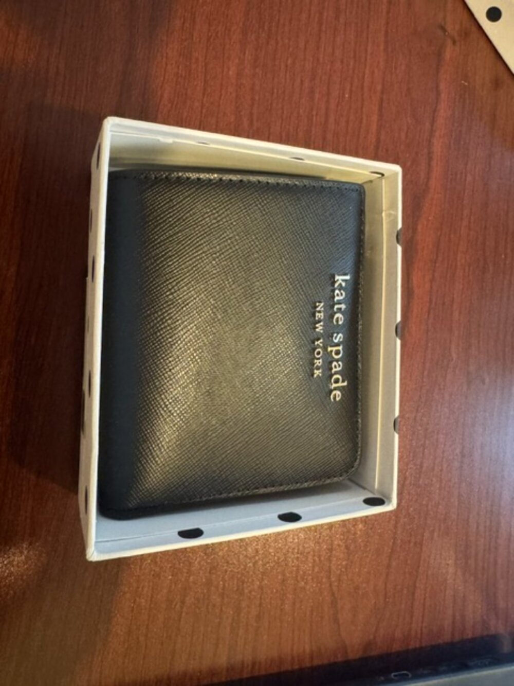 Kate Spade Wallet - Picture 4 of 5